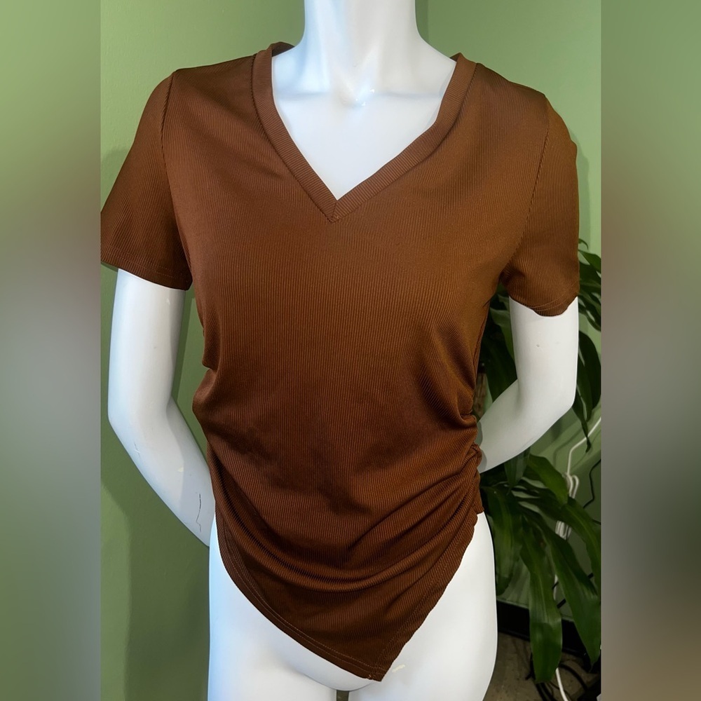 SHEIN Brown V-Neck Short Sleeve Top